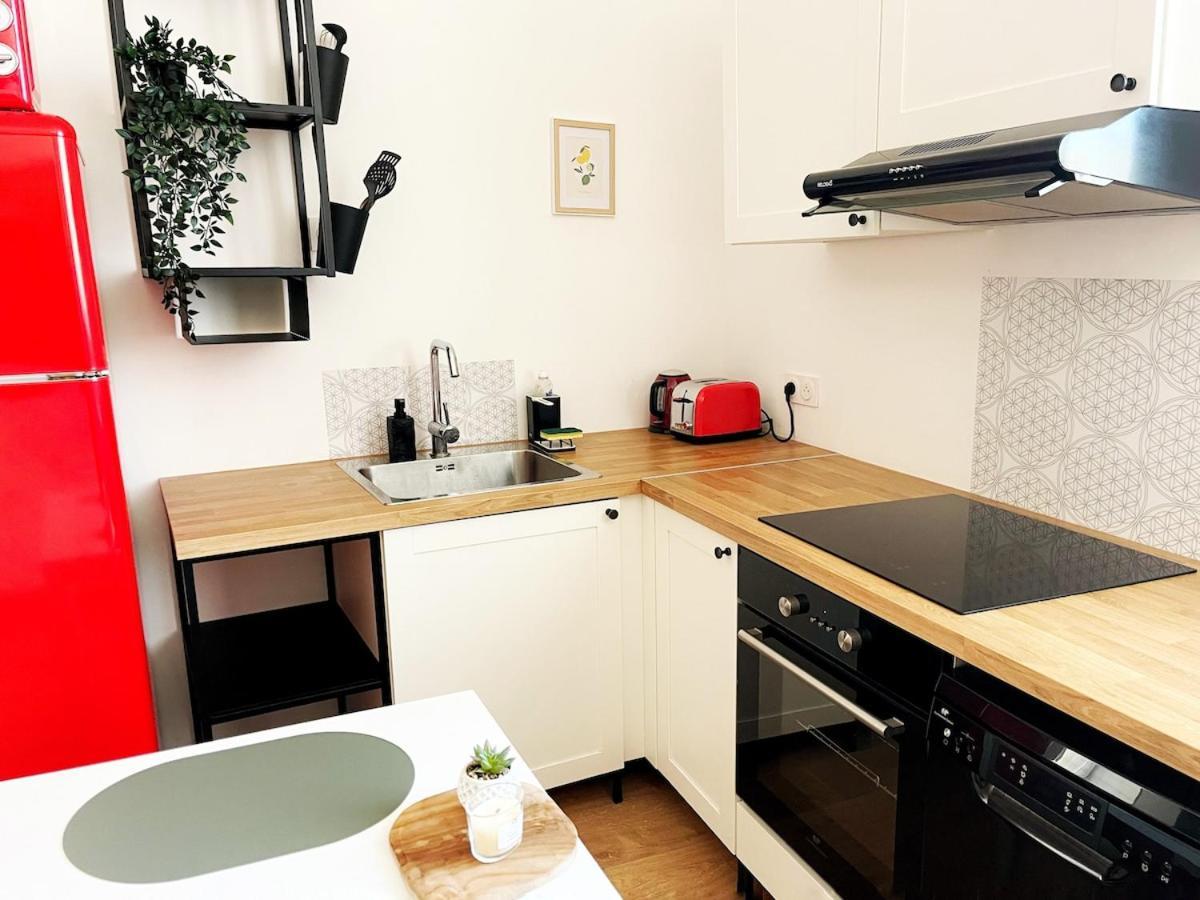 Saint-Genix-sur-Guiers Studio Chic Au Style Retro Moderne מראה חיצוני תמונה