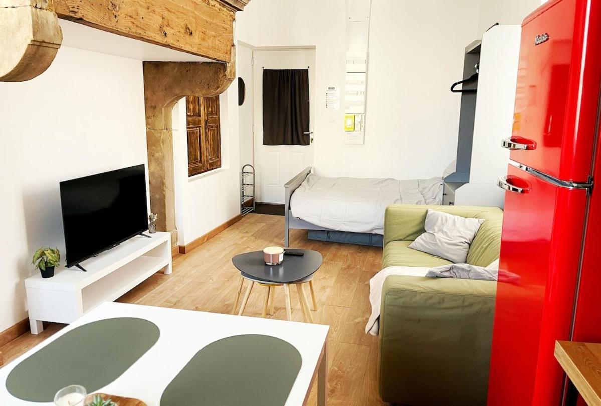 Saint-Genix-sur-Guiers Studio Chic Au Style Retro Moderne מראה חיצוני תמונה